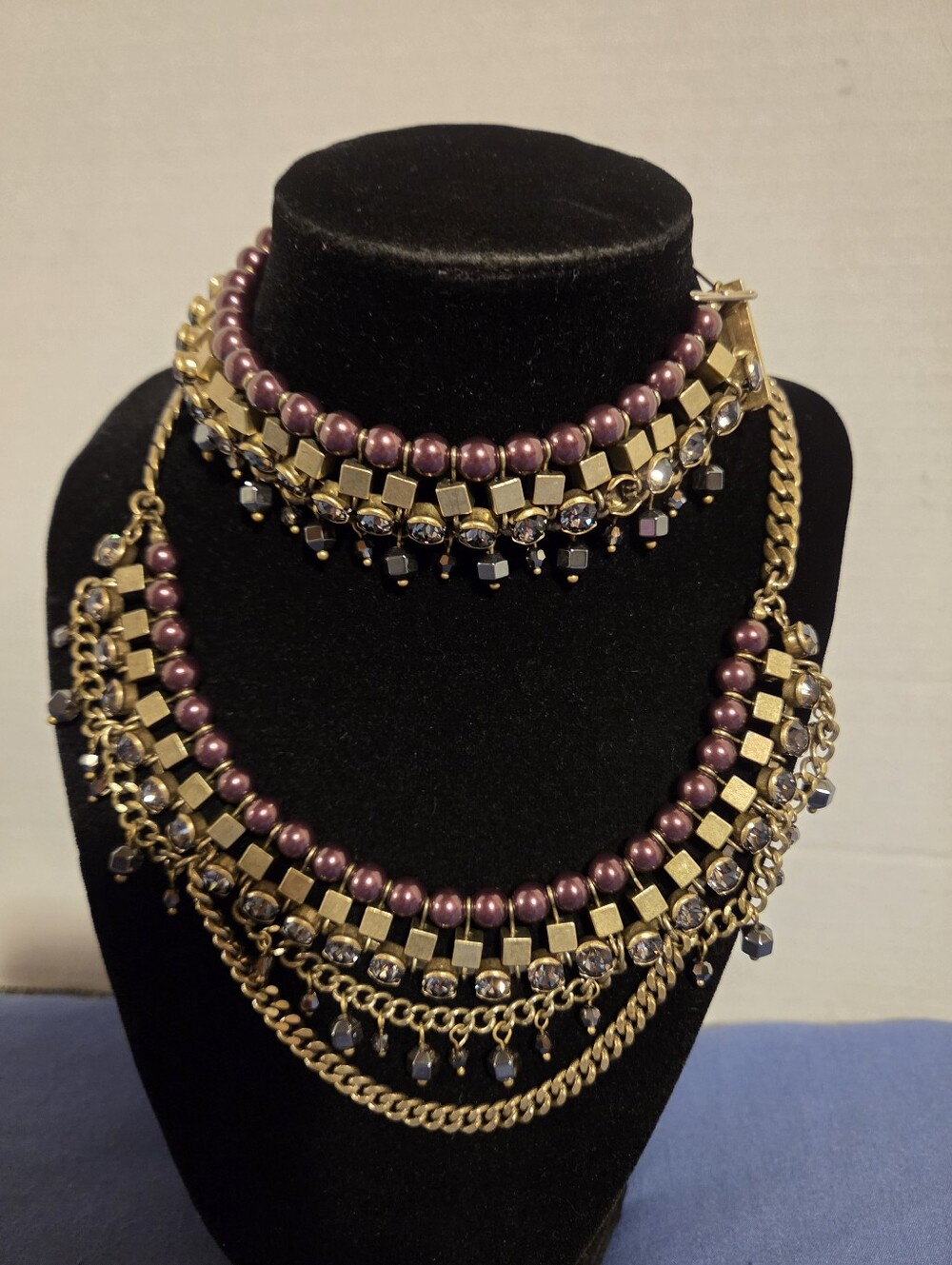 SILPADA BLUE VIOLET SWAROVSKI CRYSTAL AND ANTIQUED BRASS NECKLACE AND BRACELET